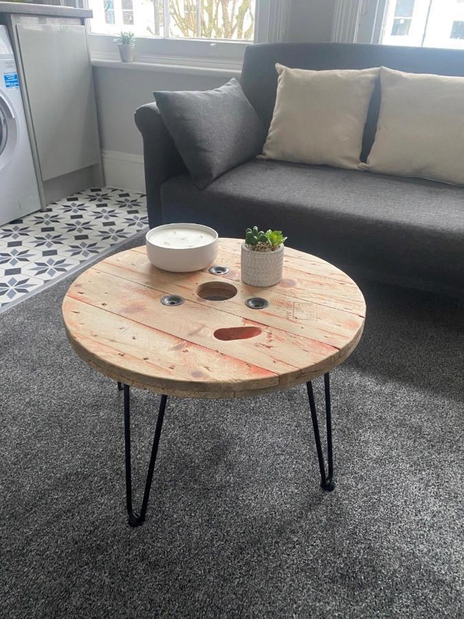 Hove Seaside Getaway Apartments Bagian luar foto